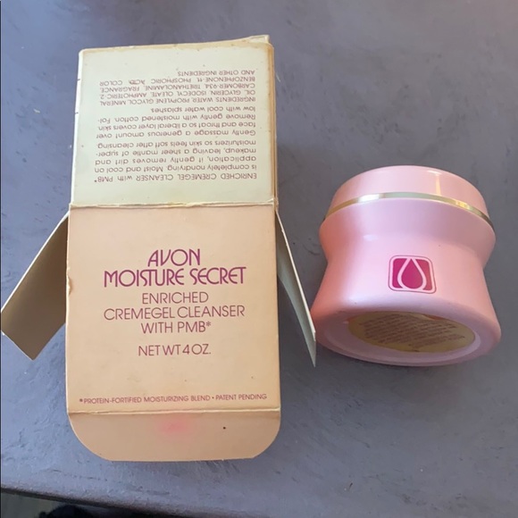 Avon Other - Avon Moisture Secret Enriched Cremegel Cleanser